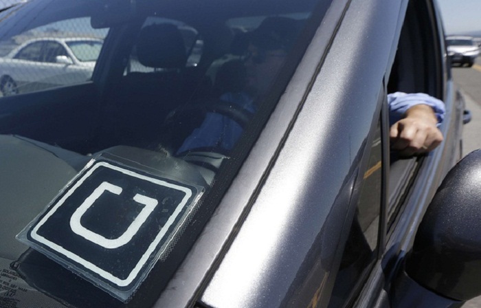 Uber France condamné à verser 1,2 million d`euros à une organisation de taxis