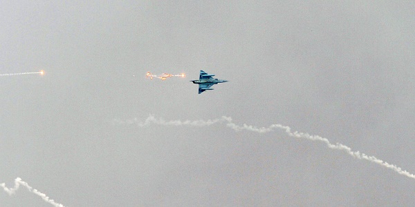 Un avion de combat émirati s`écrase au Yémen, ses deux pilotes tués