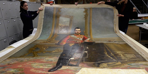 Un portrait du dernier tsar Nicolas II caché pendant 90 ans sous celui de Lénine