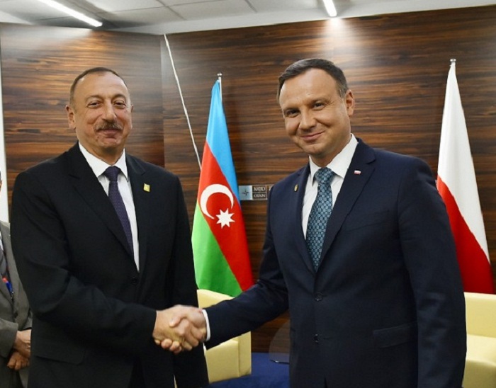 Le président Ilham Aliyev rencontre son homologue polonais Andrzej Duda