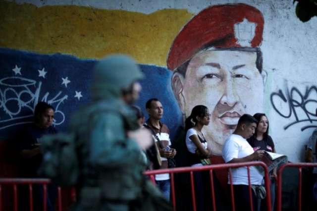 Venezuela vote: Turnout figure 'tampered with'