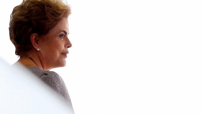 Brésil: Rousseff se défendra seule au Sénat