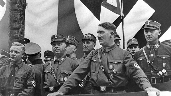 Un attentat contre Hitler déjoué en 1933 par le FBI