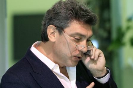Nemtsovun qətlində “Charlie Hebdo” izi