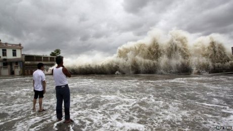 Typhoon Usagi kills at least 25 people in China