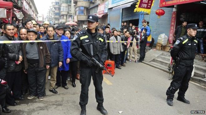 11 attacked at Chinese kindergarten after man with knife climbs over wall