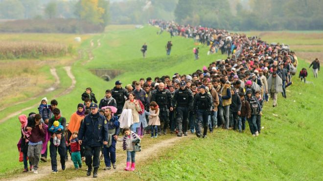 Migrants: l`Allemagne pourrait lever les contrôles frontaliers le 12 mai