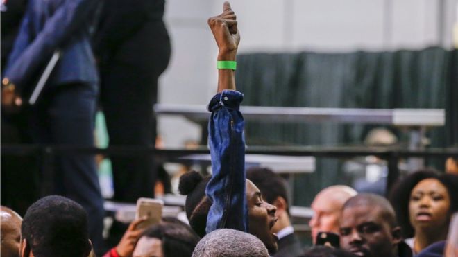 Black Lives Matter activists disrupt Clinton campaign rally