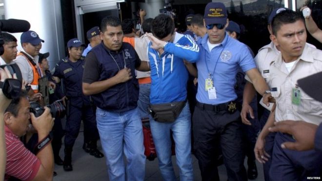 Honduras arrests five US-bound Syrians with stolen passports