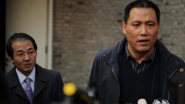 Pu Zhiqiang: China rights lawyer gets suspended jail sentence