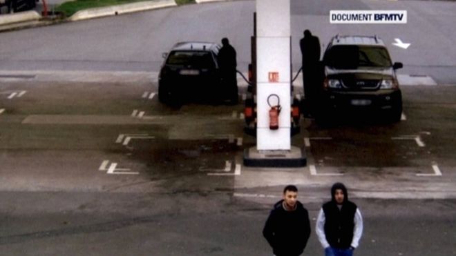 Paris attacks suspect Abdeslam `caught on CCTV` in French petrol station