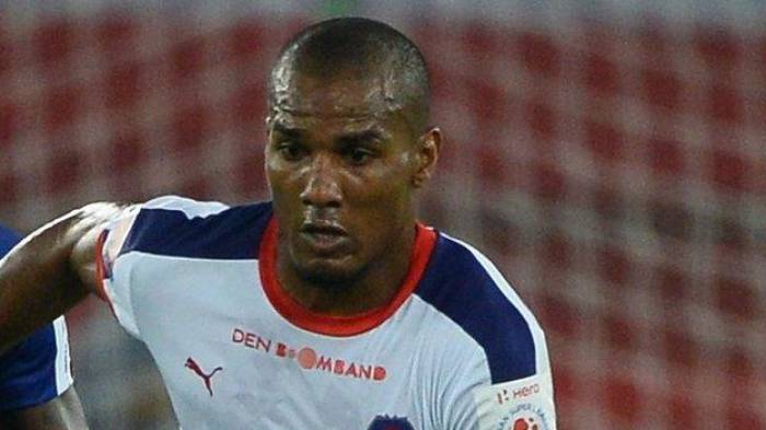 Französisch-Guayana setzt Malouda trotz fehlender Spielerlaubnis ein