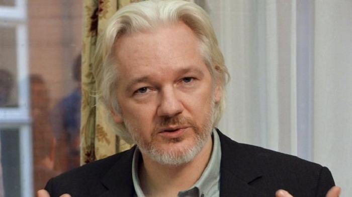 Julian Assange `will surrender` if UN rules against him