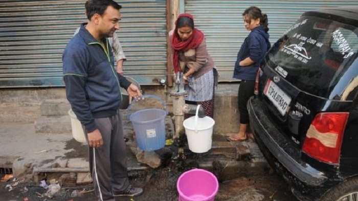 India caste unrest: `Ten million without water` in Delhi
