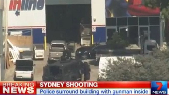 Gunman shoots himself dead in Sydney factory siege