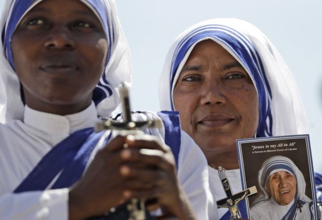 Mother Teresa to be made a saint in Vatican ceremony
