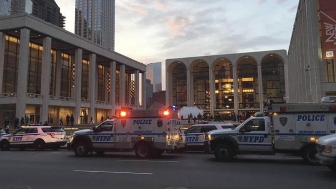 New York opera halted after `human ashes` sprinkled into pit