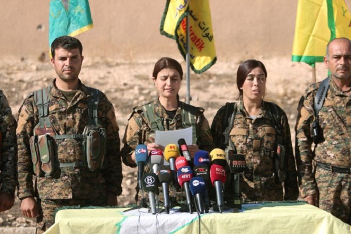 Syria conflict: Rebel force targets IS `capital` Raqqa