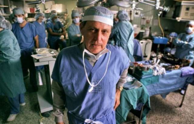 Liver transplant pioneer Thomas Starzl dies aged 90