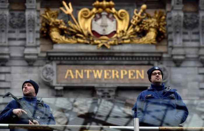 Man held for 'driving at crowd' in Antwerp, Belgium