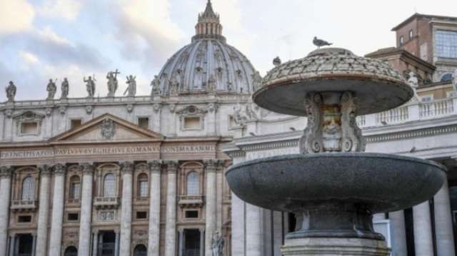 Pope Francis shuts off Vatican fountains amid Italy drought