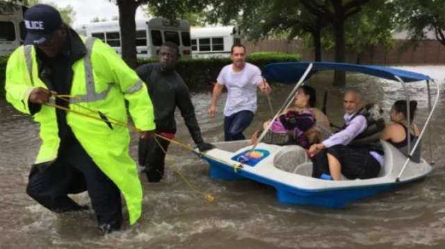 Houston floods: Harvey rains to worsen Texas city's plight
