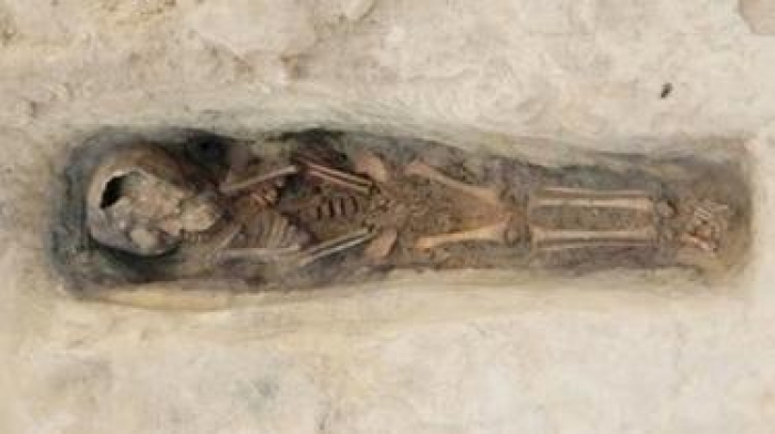 اكتشاف قبور لأطفال دفنوا في مصر قبل 3000 عام