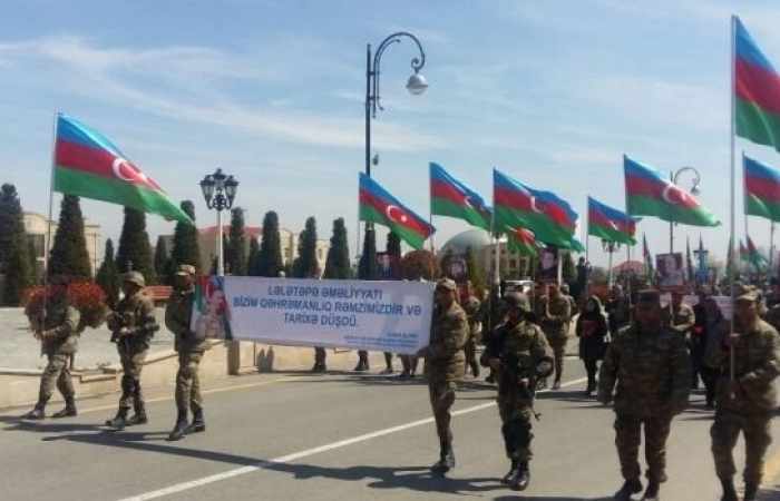 Azerbaijan erects monument to soldiers martyred fighting for Lele Tepe