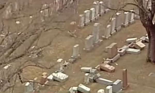 Des musulmans américains financent la restauration d`un cimetière juif vandalisé