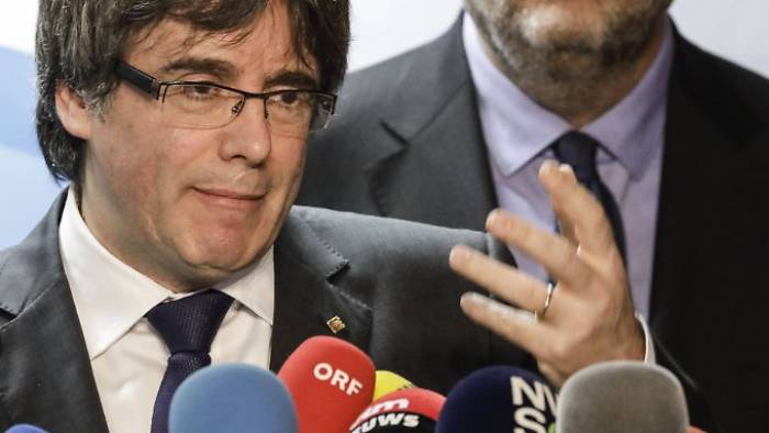 Puigdemont bittet Spanien um Rückkehr