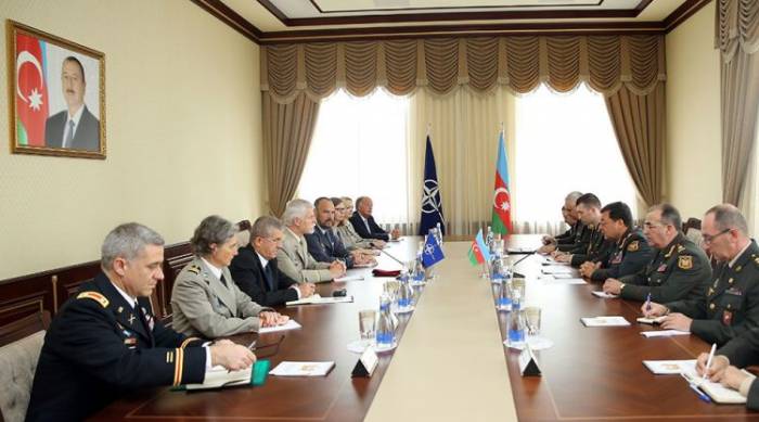 Nadjmeddin Sadikhov a discuté du Karabakh avec le général de l'OTAN