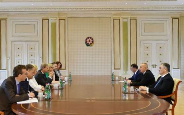 Azerbaijani president receives EU Commissioner
