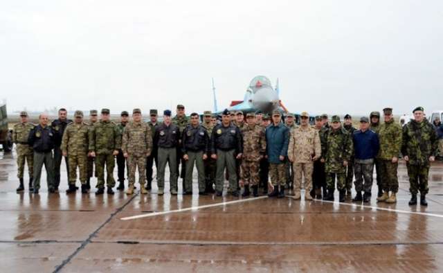 Foreign military attachés visit Azerbaijani Air Force Base
