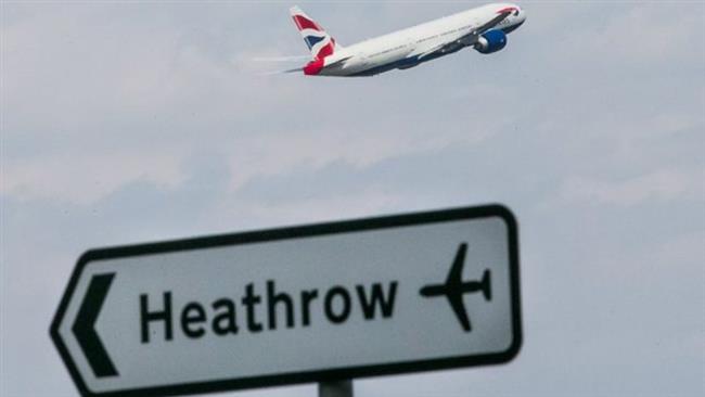 Londres: aéroport d`Heathrow menacé