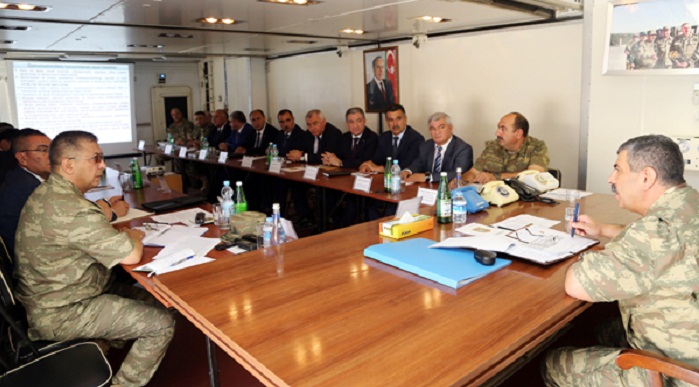 Zakir Hasanov holds meeting with executive heads of districts - PHOTOS