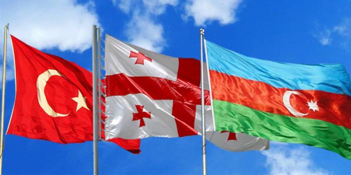 Los cancilleres de Azerbaiyán,Turquía y Georgia se reunirán en Bakú