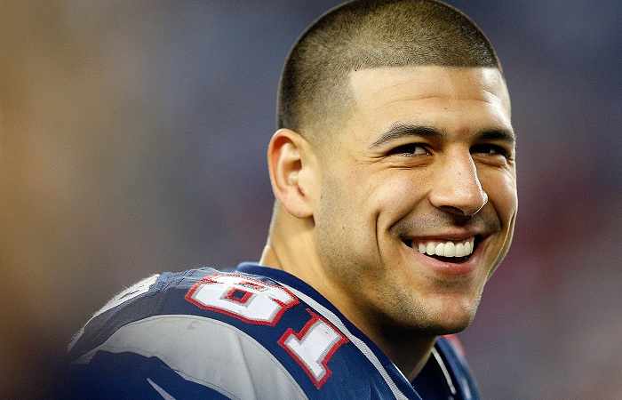 Lawyers file to clear Aaron Hernandez's murder conviction