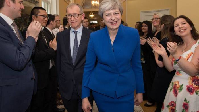 GB: Theresa May dévoile son nouveau gouvernement