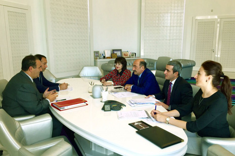 Azerbaijani Minister of Culture and Tourism meets ISESCO delegation