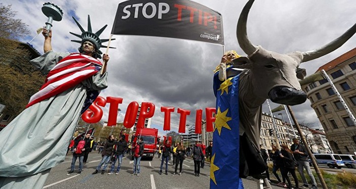 Manifestation contre l`accord UE-Canada
