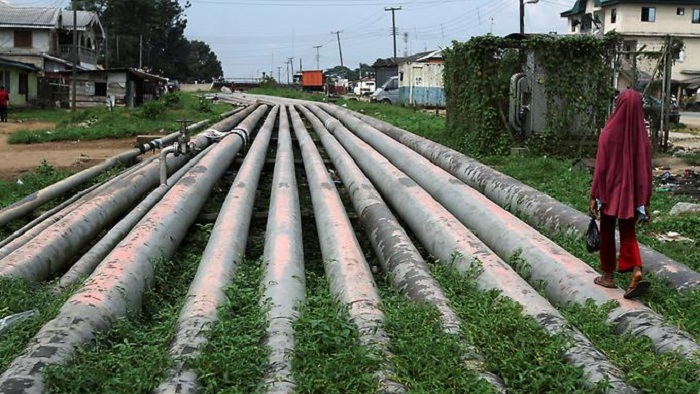 Rebellen in Nigeria attackieren Pipelines