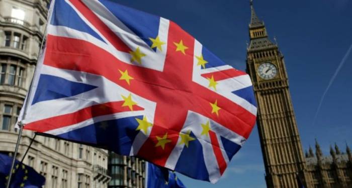 GB: les députés adoptent la loi de retrait de l'UE