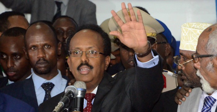 El noveno presidente en la historia de Somalia (también) tiene pasaporte estadounidense