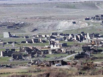 Armenians shell village in Azerbaijan