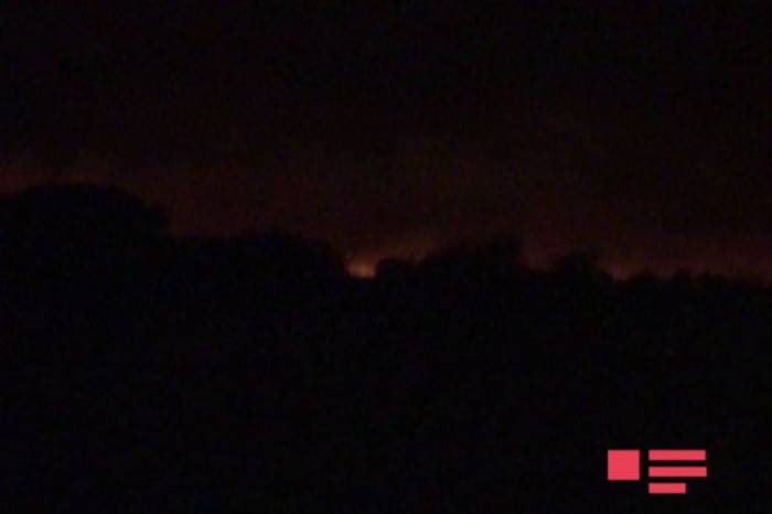 Los armenios prendieron fuego en los territorios ocupados de Aghdam-Video 