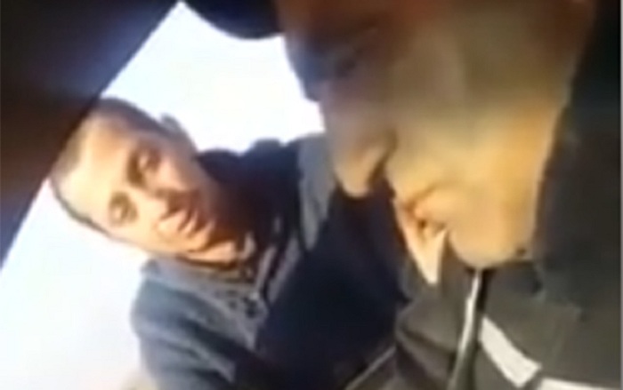 Sürücünü ağladan yol polisi işdən qovulacaq - Video