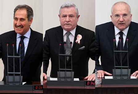 Ərdoğan 3 deputatı AKP-dən qovdu