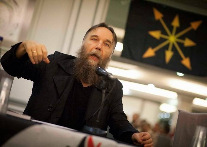Dugin: Frage der Rückkehr von 5 Bezirken wird auf dem Treffen der Präsidenten aufgeworfen werden
