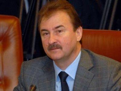 Yanukoviç Kiyev merini istefaya göndərdi