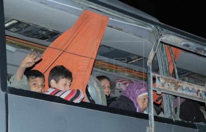 Más de 65 niños murieron en el atentado de ayer contra los evacuados en Alepo